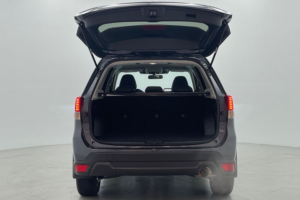 2025 Subaru Forester 2.5i S5