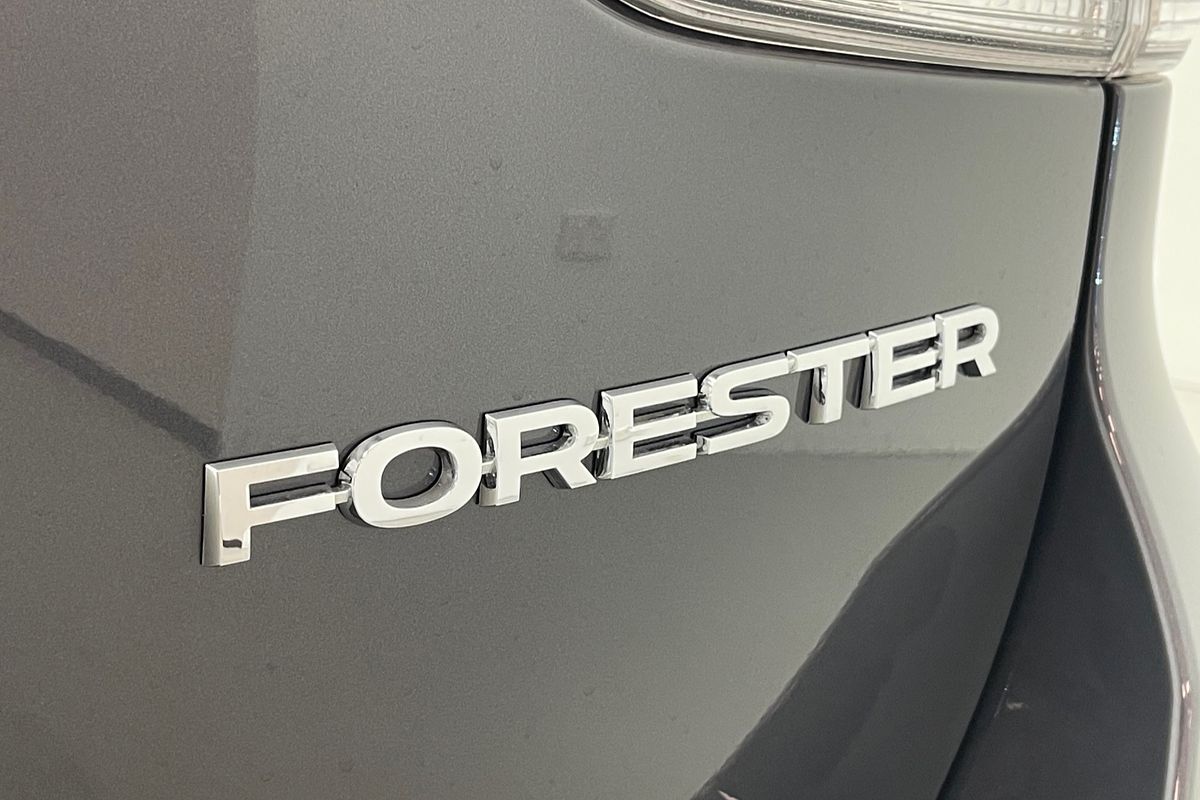 2025 Subaru Forester 2.5i S5
