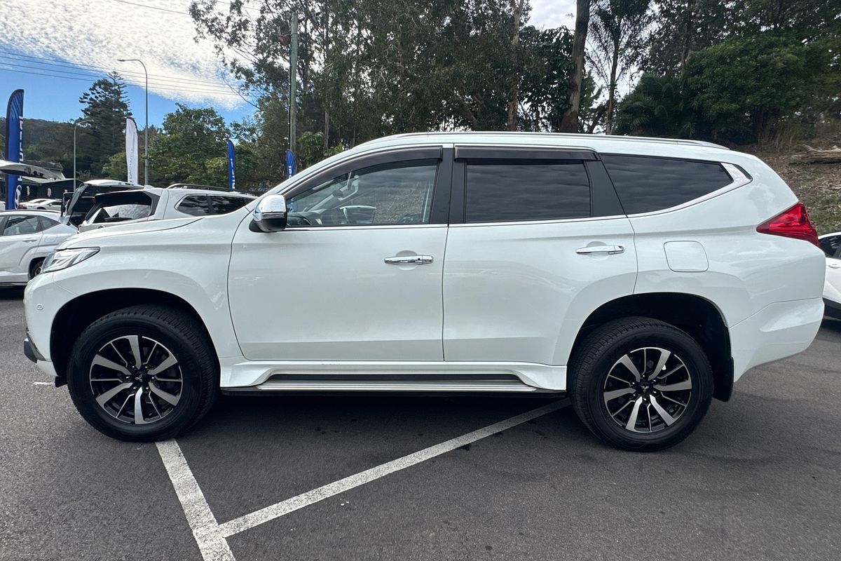 2016 Mitsubishi Pajero Sport Exceed QE