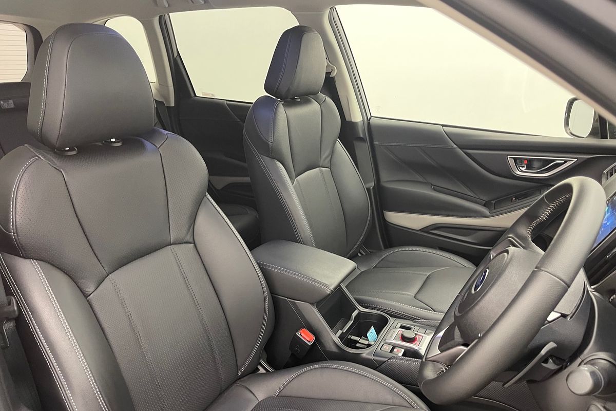 2025 Subaru Forester 2.5i S5