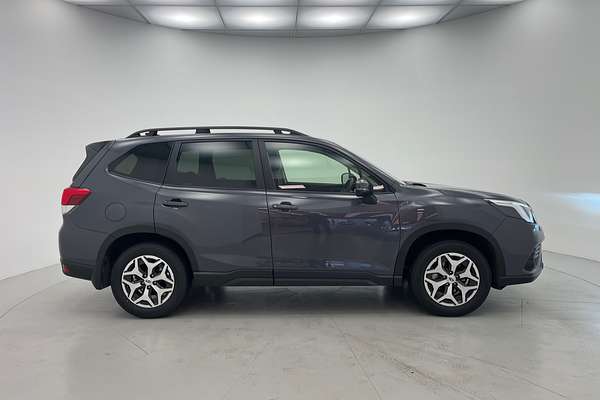 2025 Subaru Forester 2.5i S5