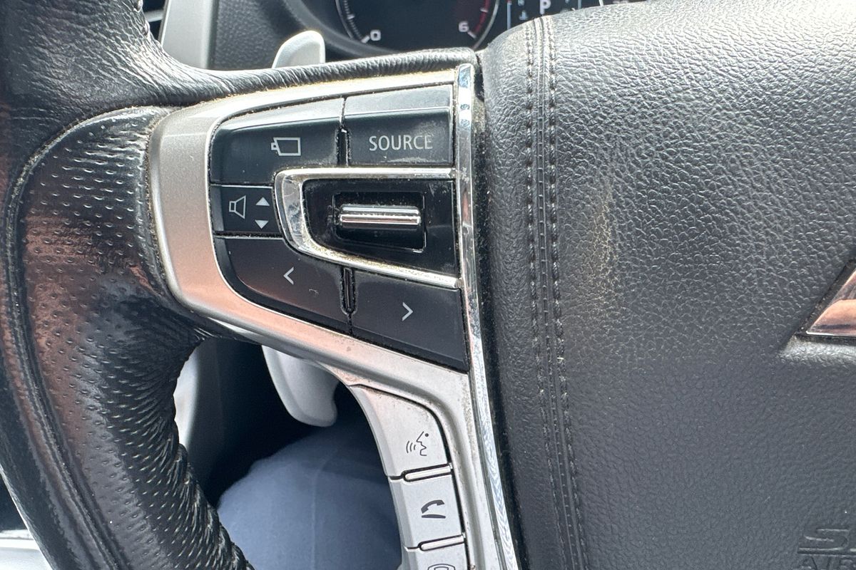2016 Mitsubishi Pajero Sport Exceed QE