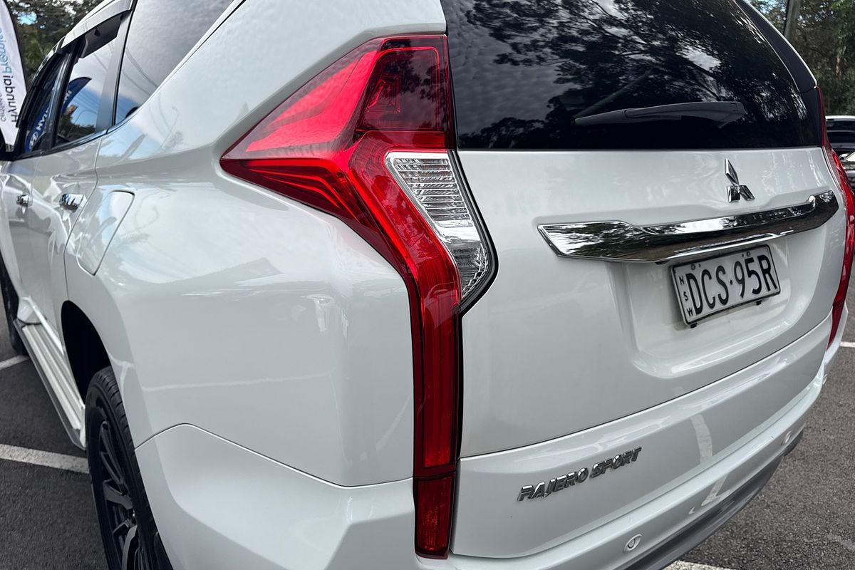 2016 Mitsubishi Pajero Sport Exceed QE