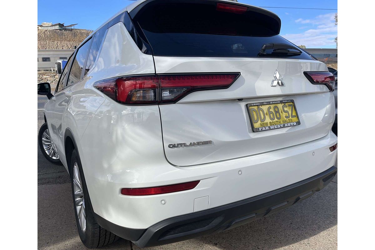 2021 Mitsubishi Outlander ES ZL