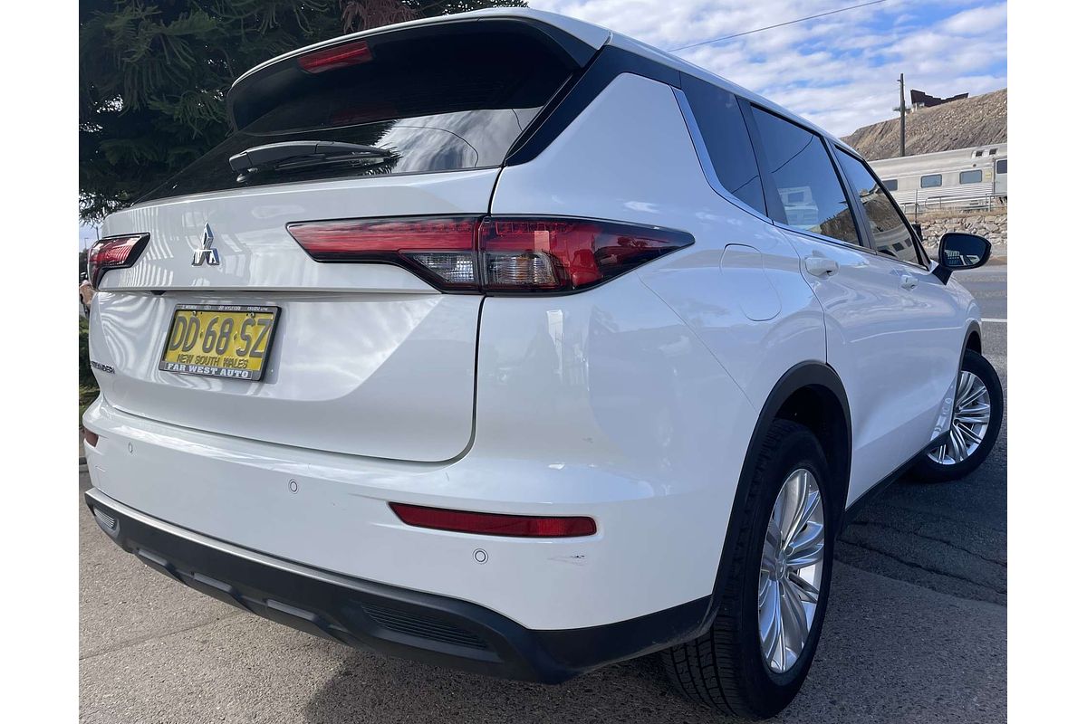 2021 Mitsubishi Outlander ES ZL