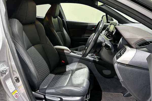 2017 Toyota C-HR Koba NGX10R