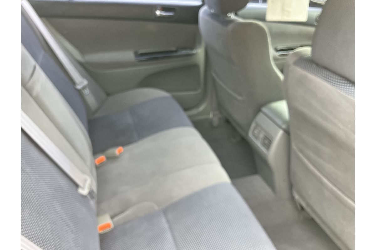 2004 Toyota Camry Sportivo ACV36R
