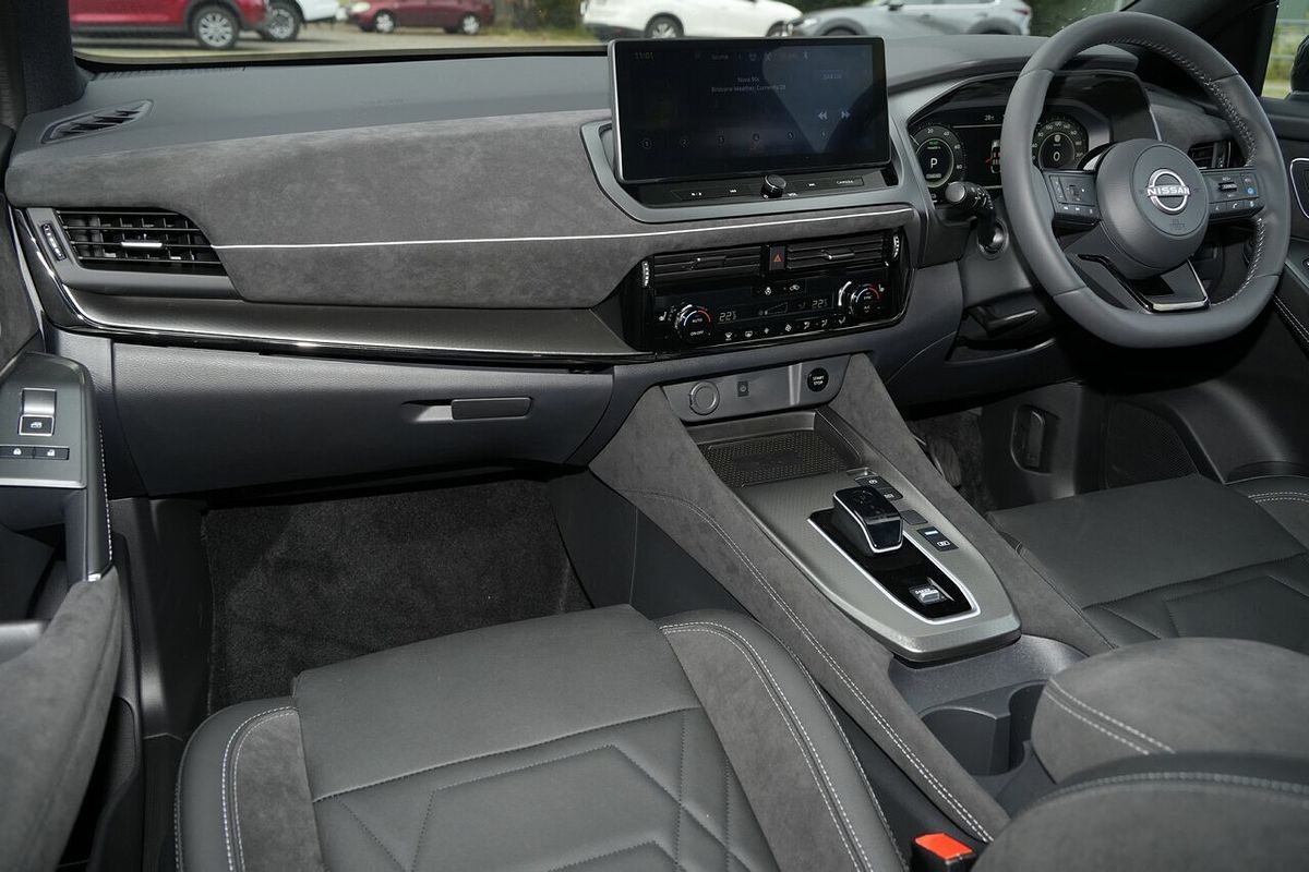 2025 Nissan QASHQAI N-DESIGN e-POWER J12