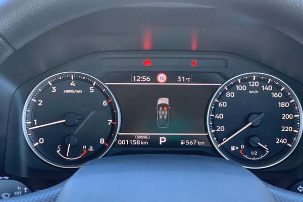 2024 Mitsubishi Outlander ES ZM