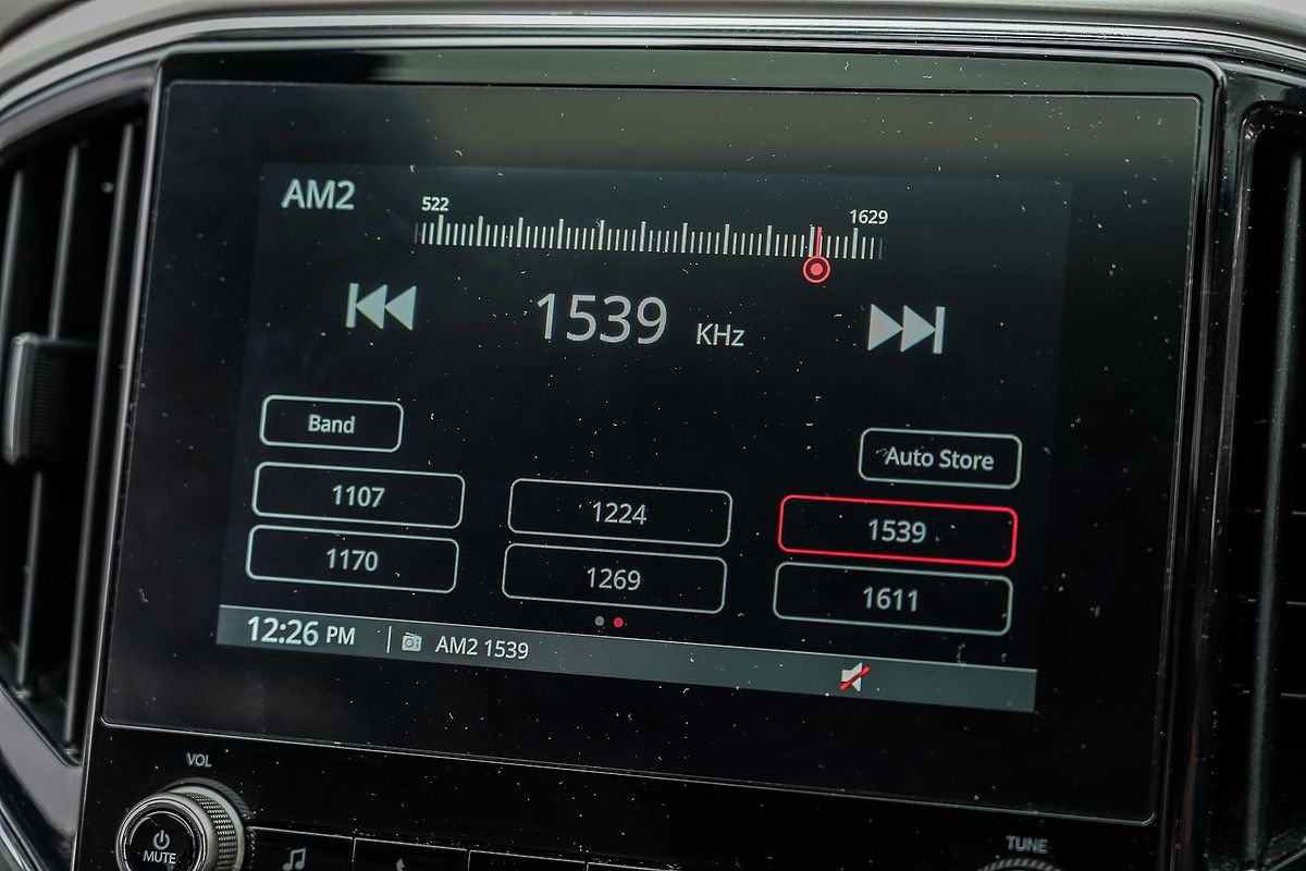 2023 Mahindra Scorpio Z8