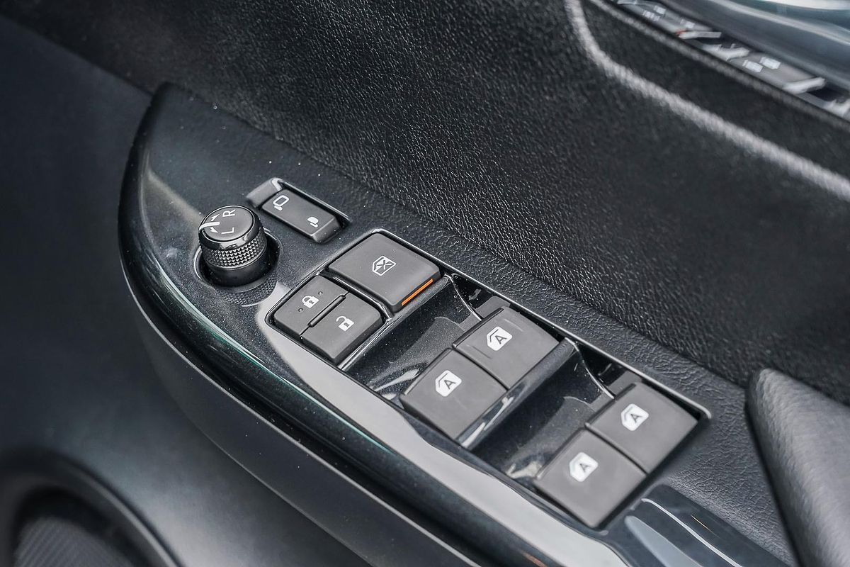 2024 Toyota Hilux Rogue 48V GUN126R 4X4