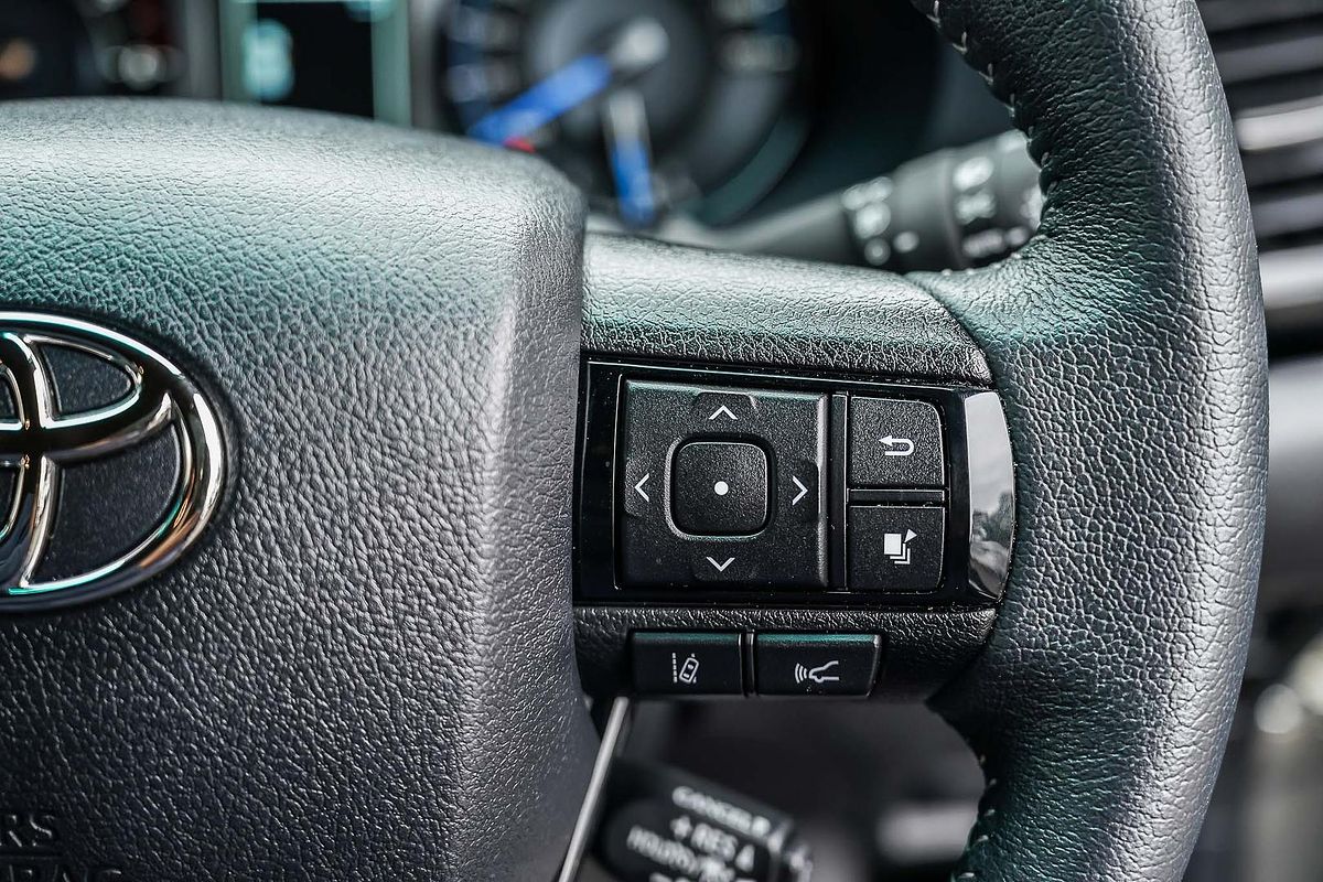 2024 Toyota Hilux Rogue 48V GUN126R 4X4