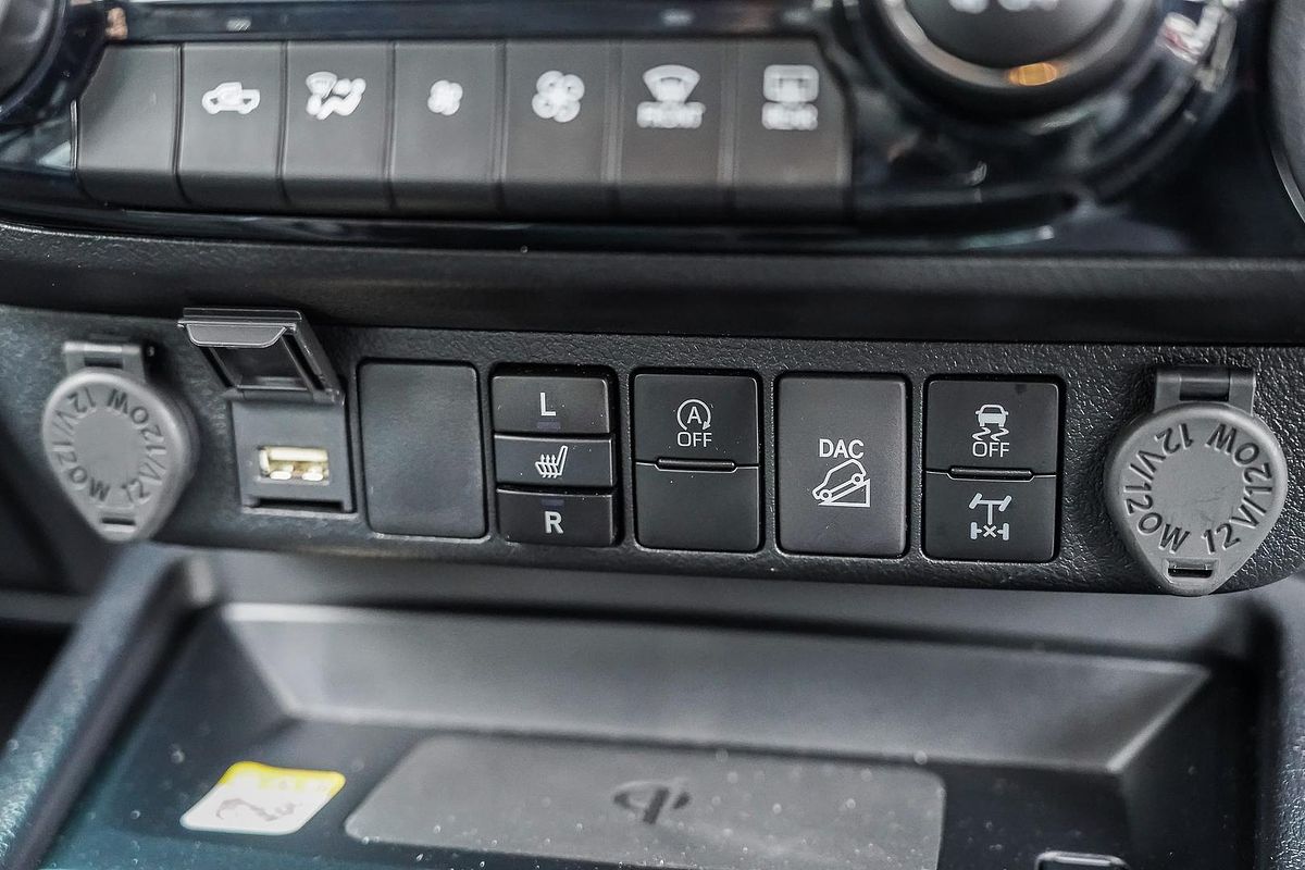 2024 Toyota Hilux Rogue 48V GUN126R 4X4