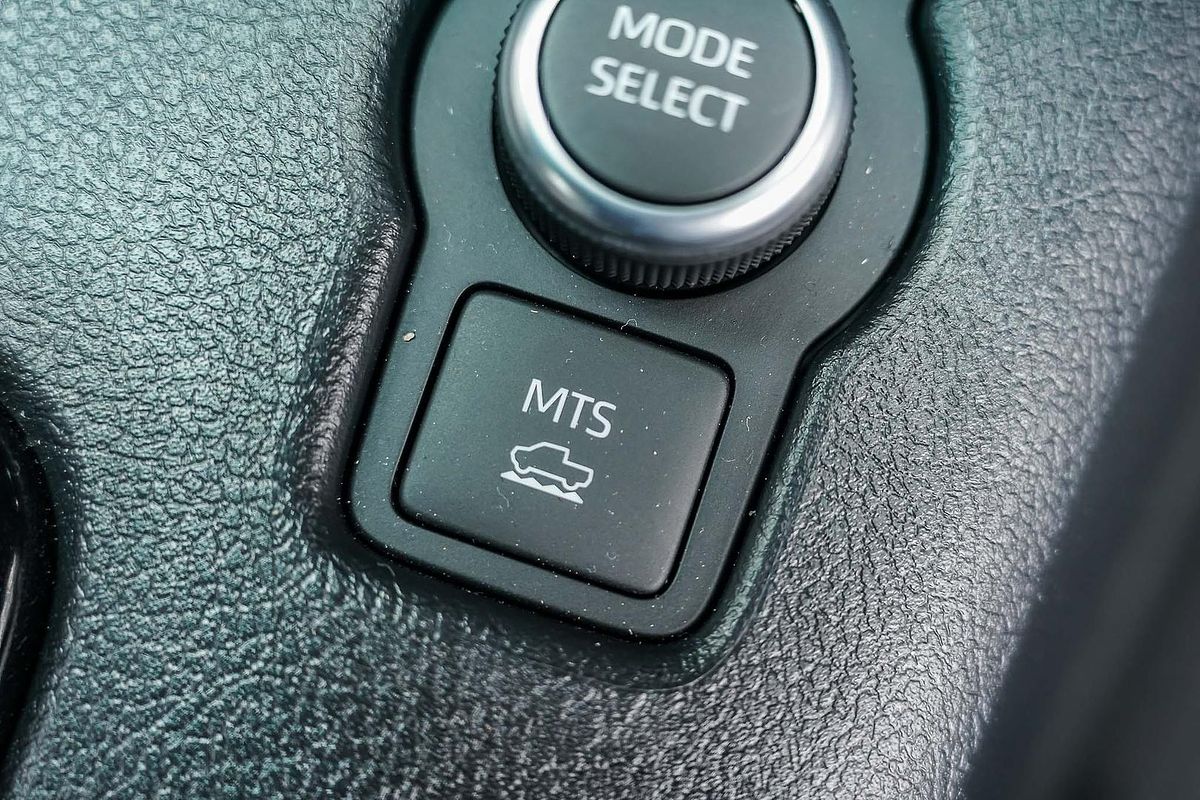 2024 Toyota Hilux Rogue 48V GUN126R 4X4