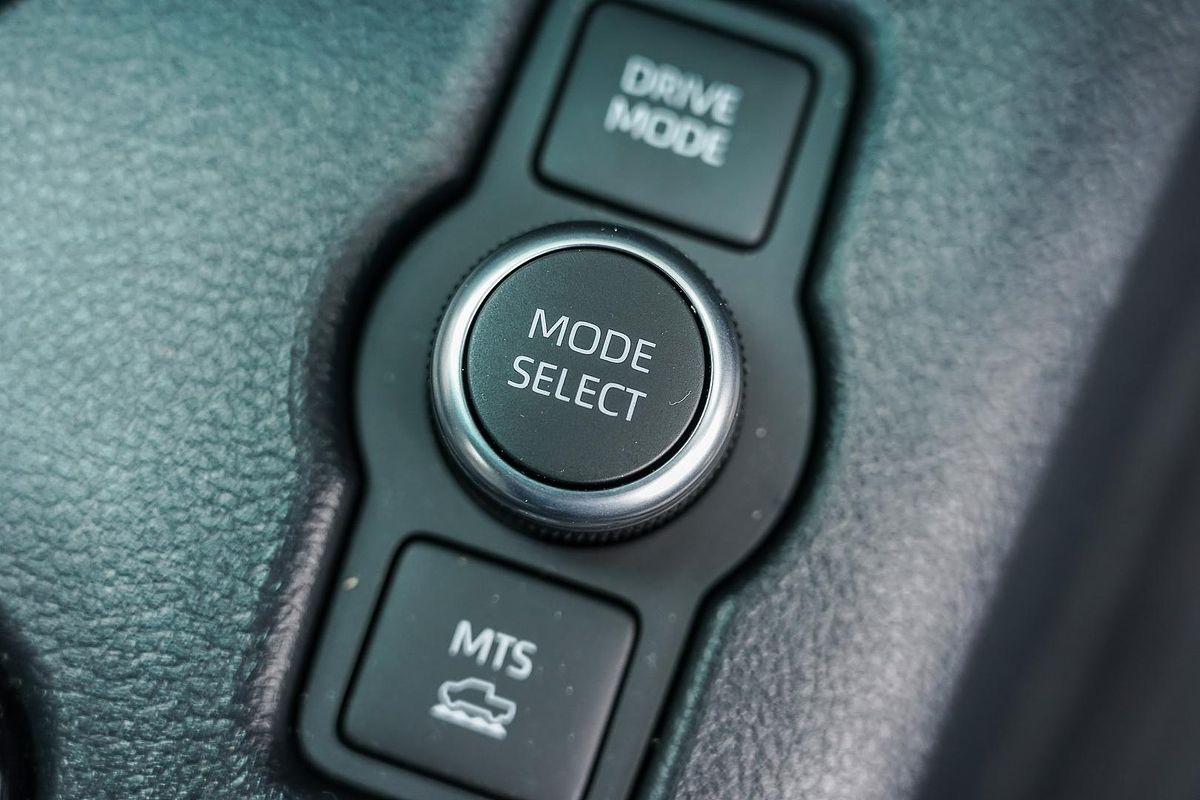 2024 Toyota Hilux Rogue 48V GUN126R 4X4