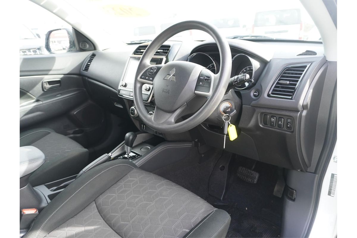 2023 Mitsubishi ASX ES XD