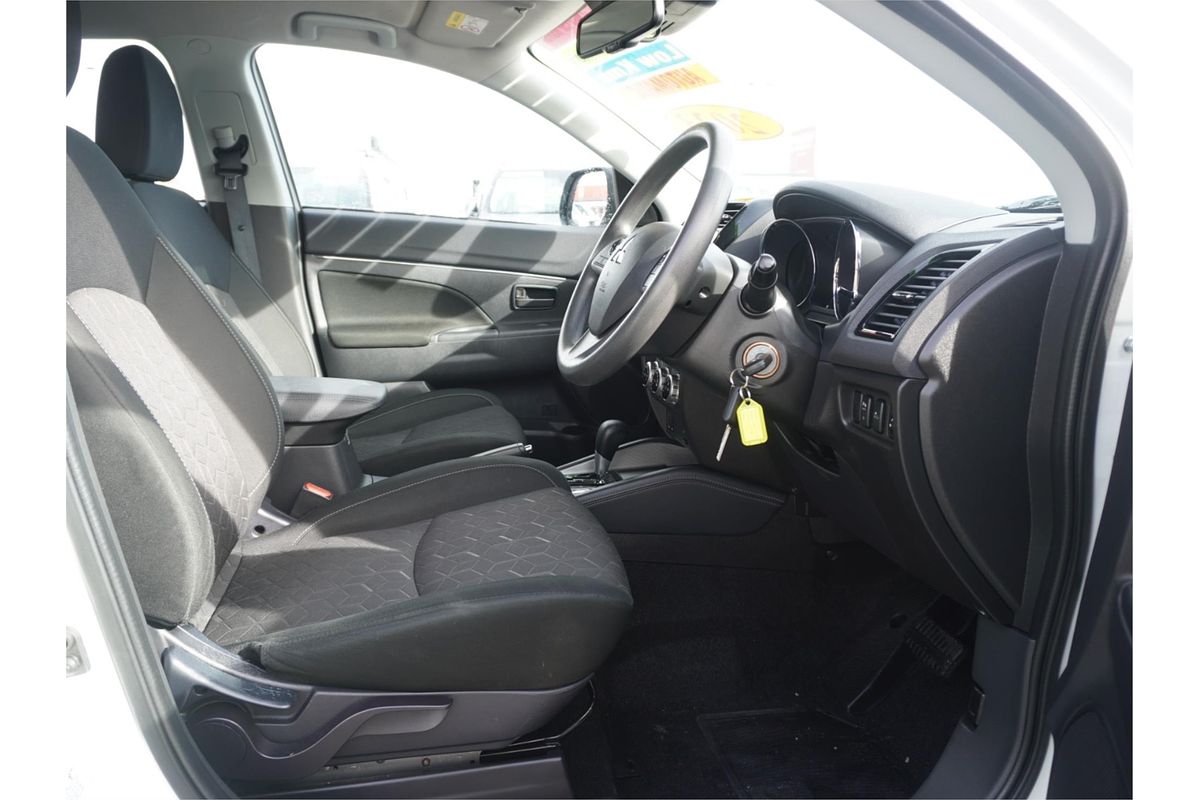 2023 Mitsubishi ASX ES XD