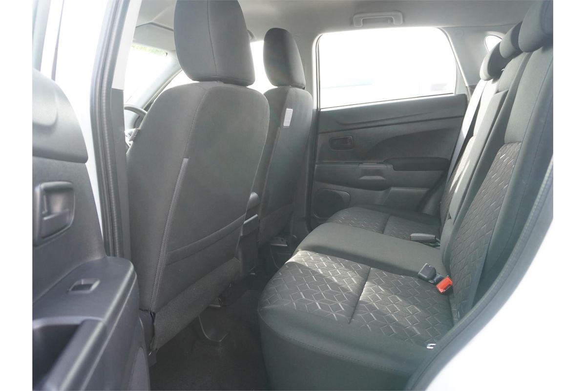 2023 Mitsubishi ASX ES XD