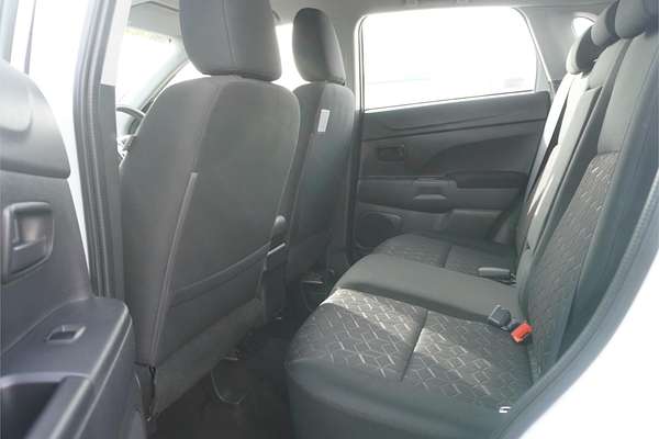 2023 Mitsubishi ASX ES XD