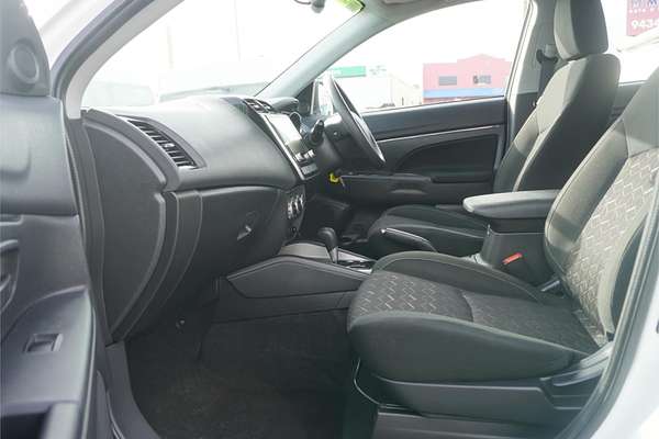 2023 Mitsubishi ASX ES XD