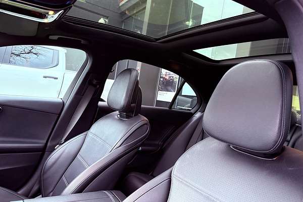 2023 Mercedes-Benz C-Class C200 Edition C W206