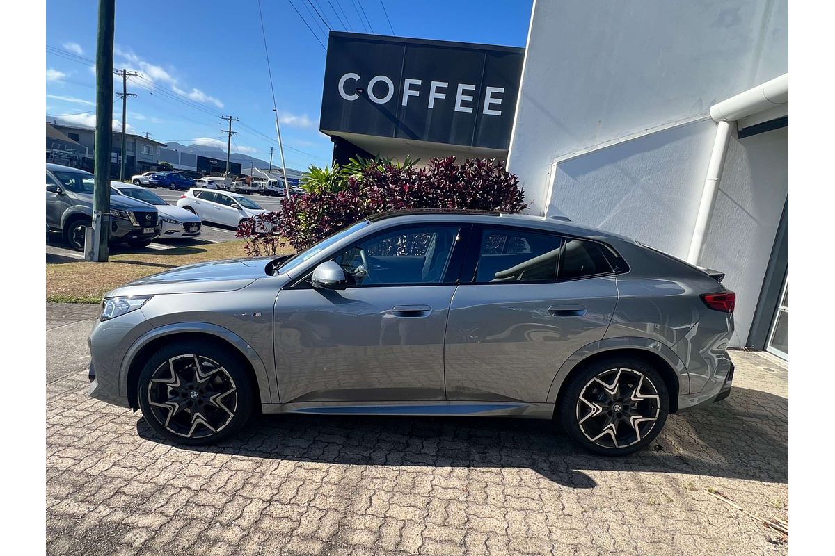 2025 BMW X2 xDrive20i M Sport U10