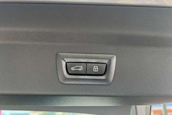 2025 BMW X2 xDrive20i M Sport U10