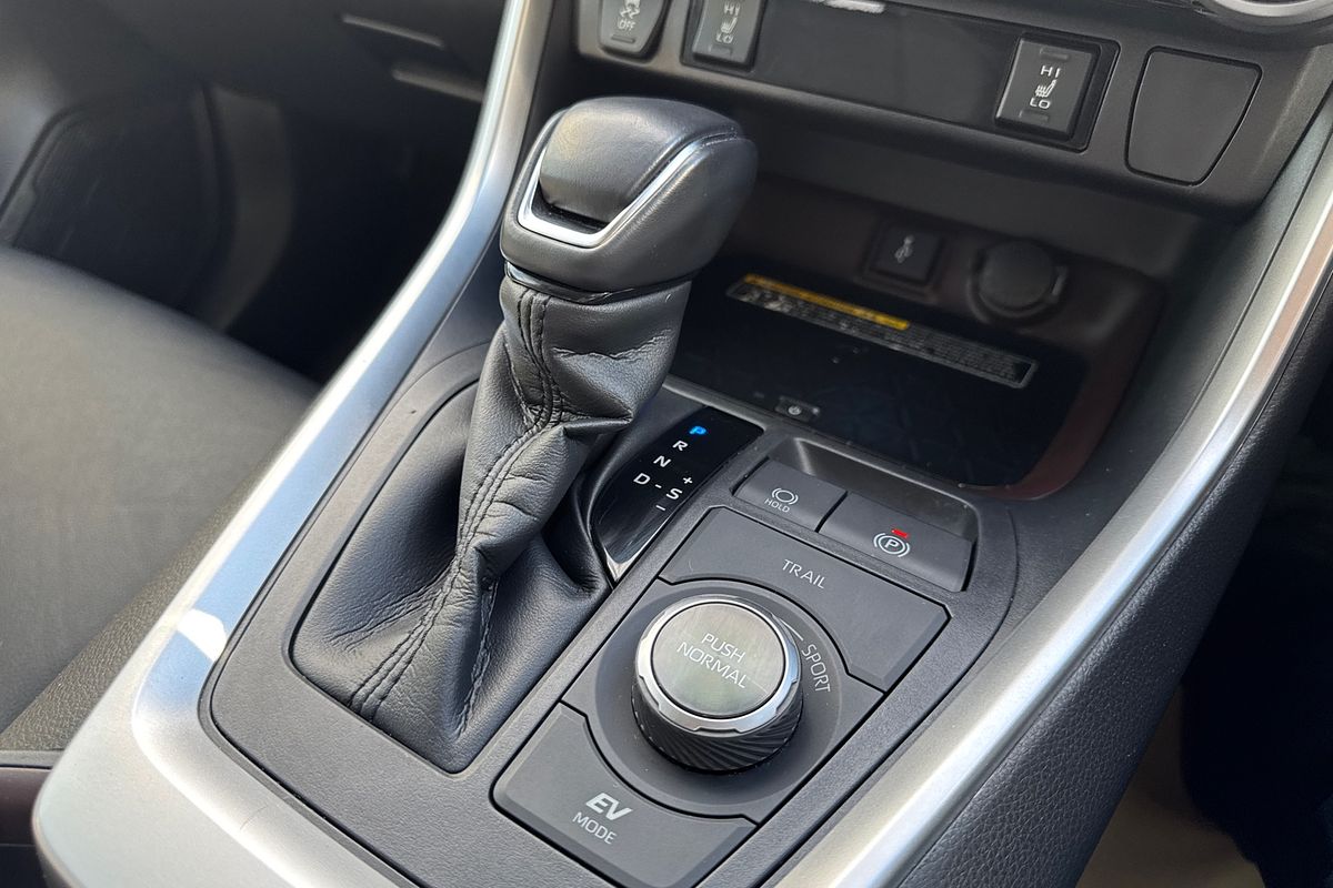 2021 Toyota RAV4 Cruiser AXAH54R