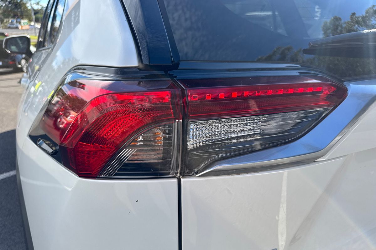 2021 Toyota RAV4 Cruiser AXAH54R