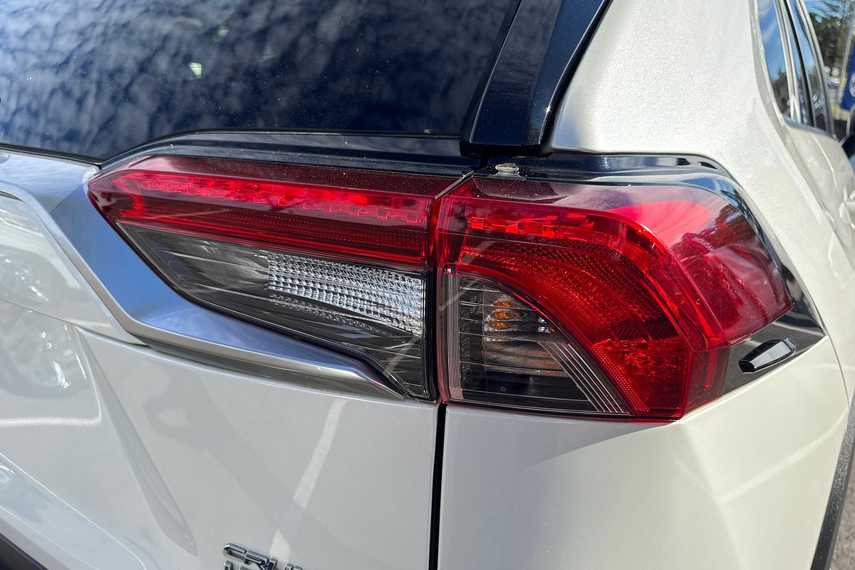2021 Toyota RAV4 Cruiser AXAH54R