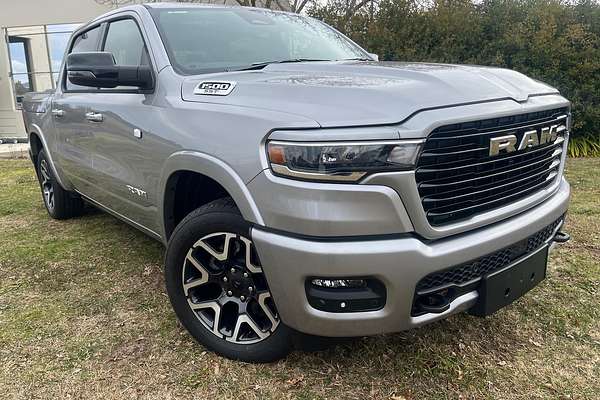 2025 RAM 1500 Laramie Sport Hurricane SO RamBox DT 4X4 SWB