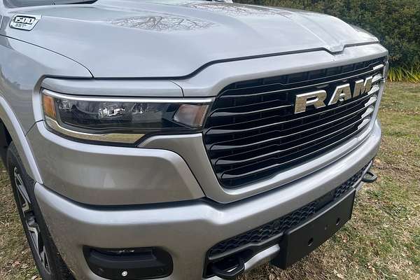 2025 RAM 1500 Laramie Sport Hurricane SO RamBox DT 4X4 SWB