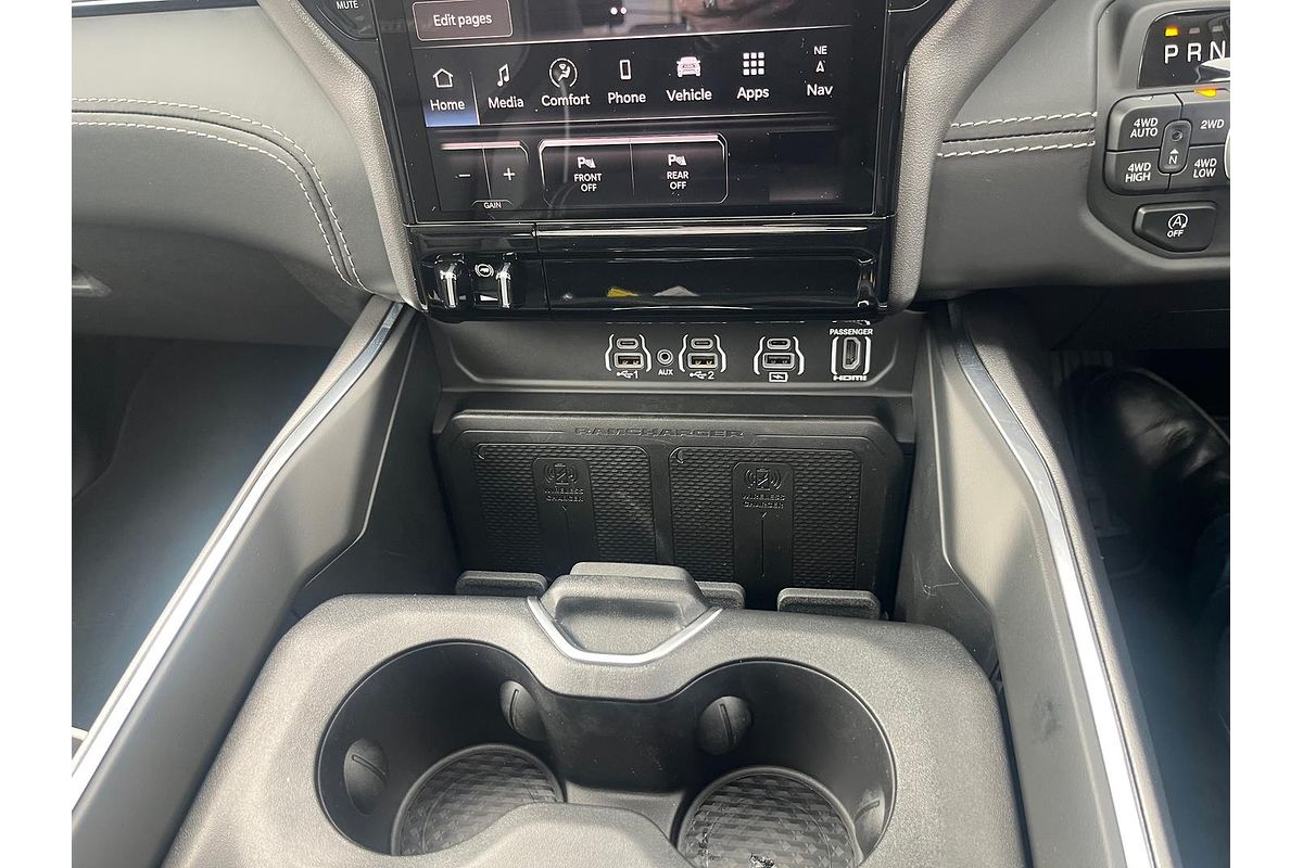 2025 RAM 1500 Laramie Sport Hurricane SO RamBox DT 4X4 SWB