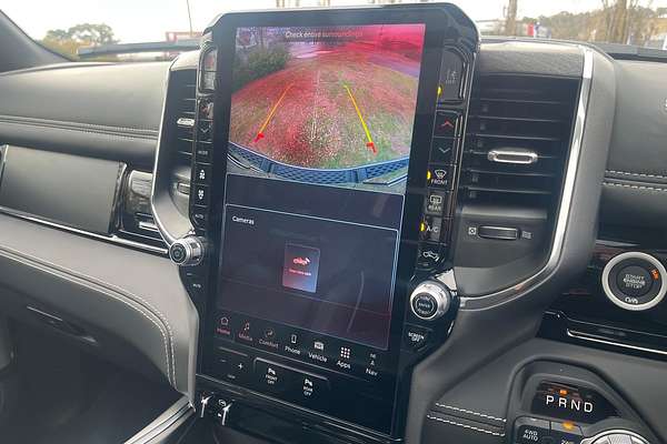2025 RAM 1500 Laramie Sport Hurricane SO RamBox DT 4X4 SWB