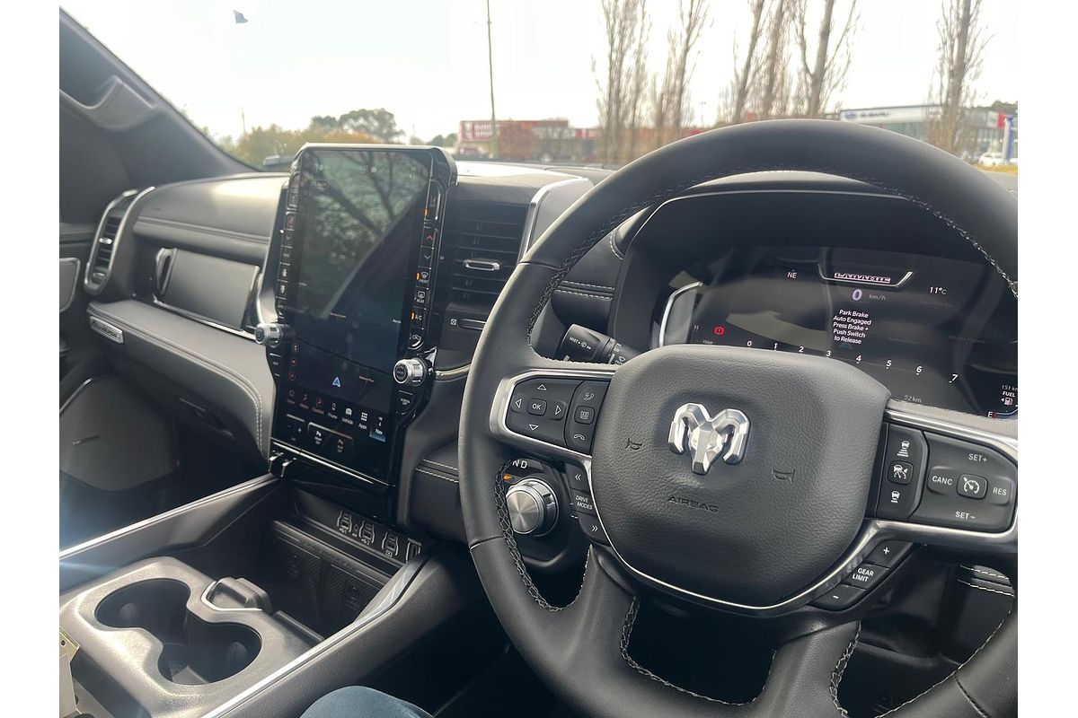 2025 RAM 1500 Laramie Sport Hurricane SO RamBox DT 4X4 SWB