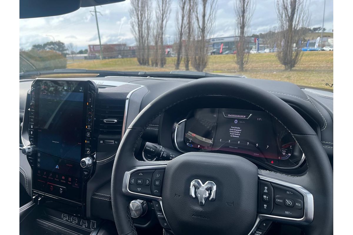 2025 RAM 1500 Laramie Sport Hurricane SO RamBox DT 4X4 SWB