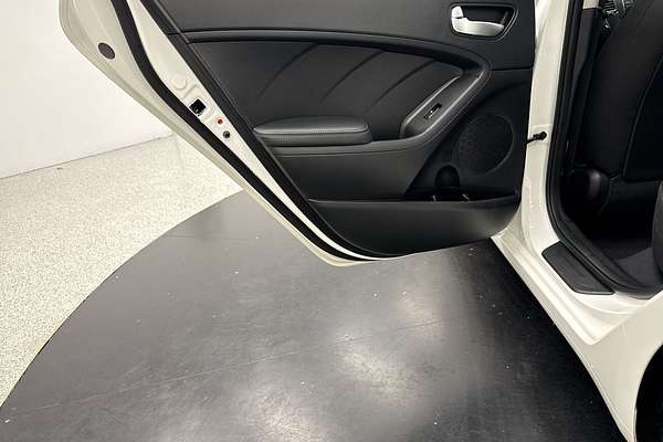 2015 Kia Cerato S YD