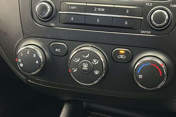 2015 Kia Cerato S YD