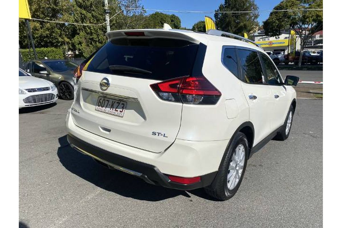 2017 Nissan X-TRAIL ST-L T32 Series II