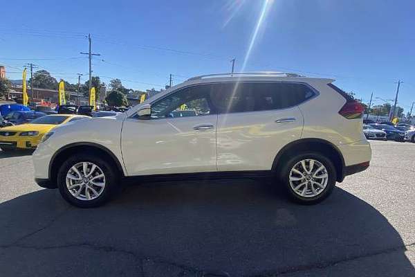 2017 Nissan X-TRAIL ST-L T32 Series II