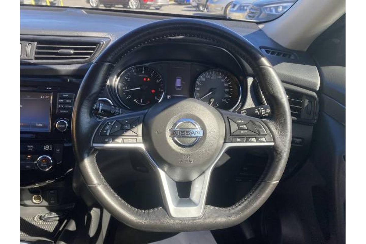 2017 Nissan X-TRAIL ST-L T32 Series II