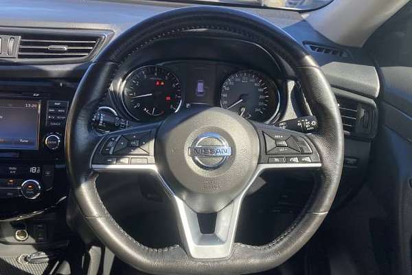 2017 Nissan X-TRAIL ST-L T32 Series II
