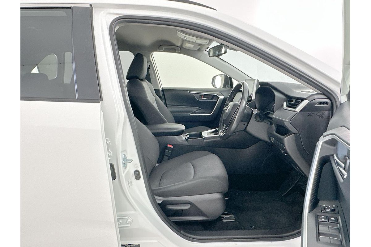 2021 Toyota RAV4 GXL AXAH52R