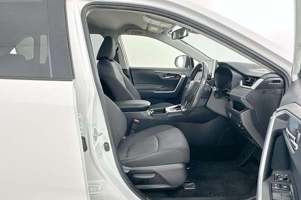 2021 Toyota RAV4 GXL AXAH52R