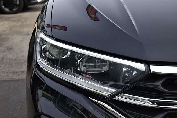 2022 Volkswagen T-Roc 140TSI R-Line D11