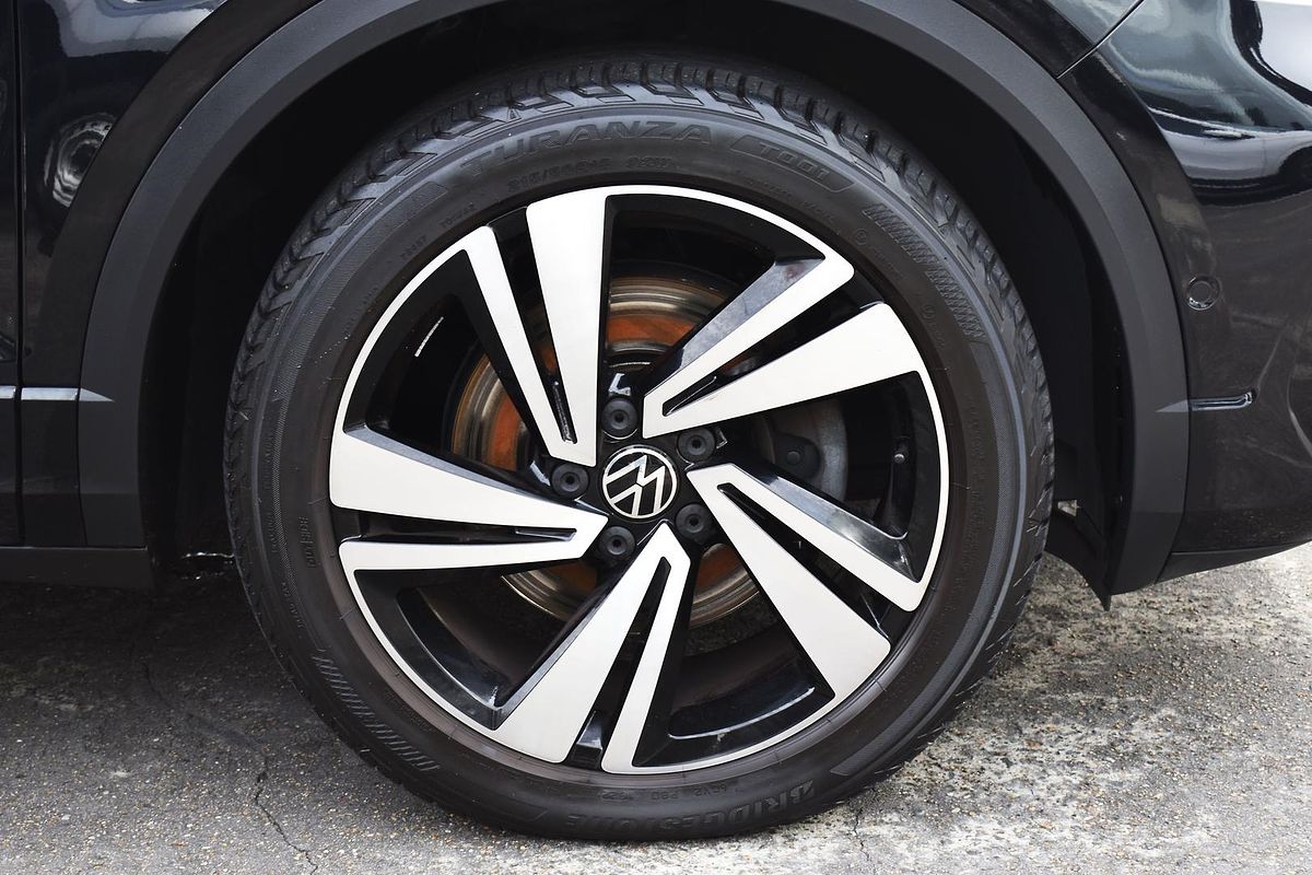 2022 Volkswagen T-Roc 140TSI R-Line D11