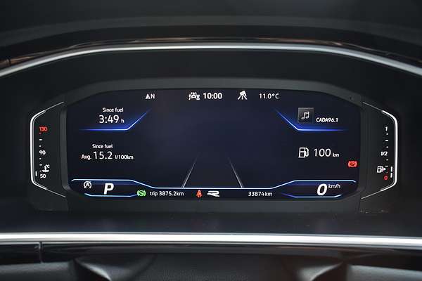 2022 Volkswagen T-Roc 140TSI R-Line D11