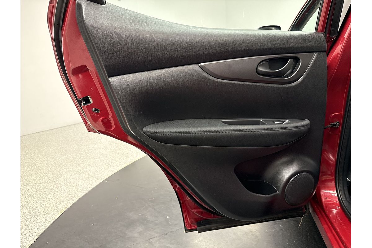 2017 Nissan QASHQAI ST J11
