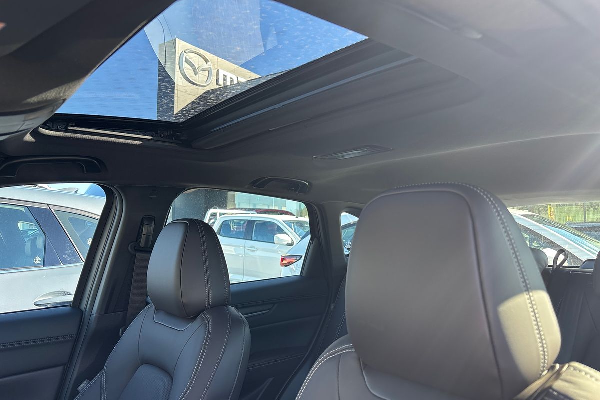 2025 Mazda CX-5 G25 Akera KF Series
