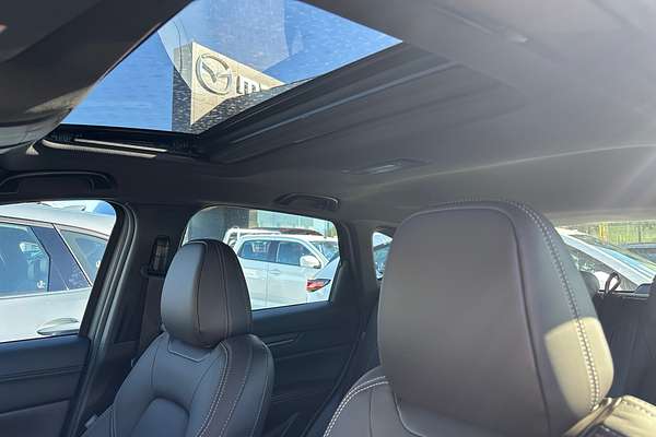 2025 Mazda CX-5 G25 Akera KF Series